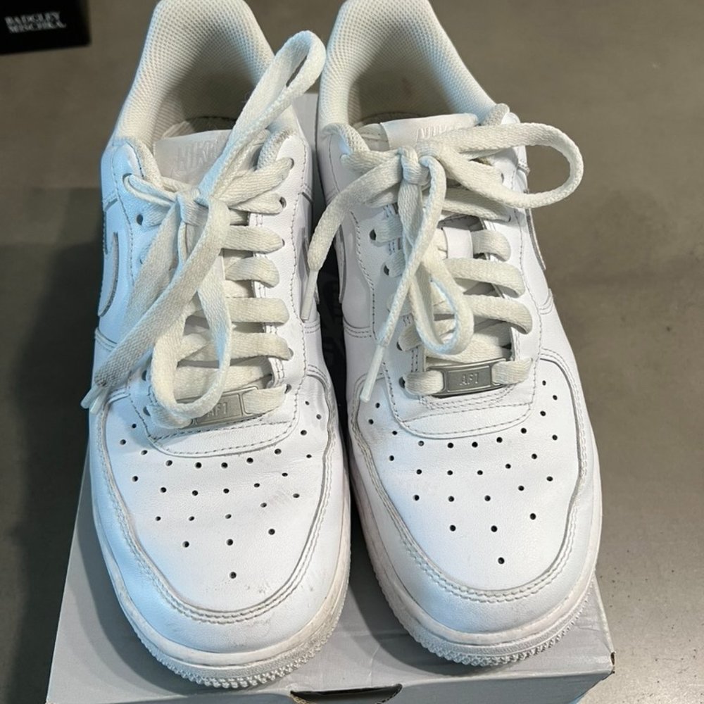 Nike Air Force